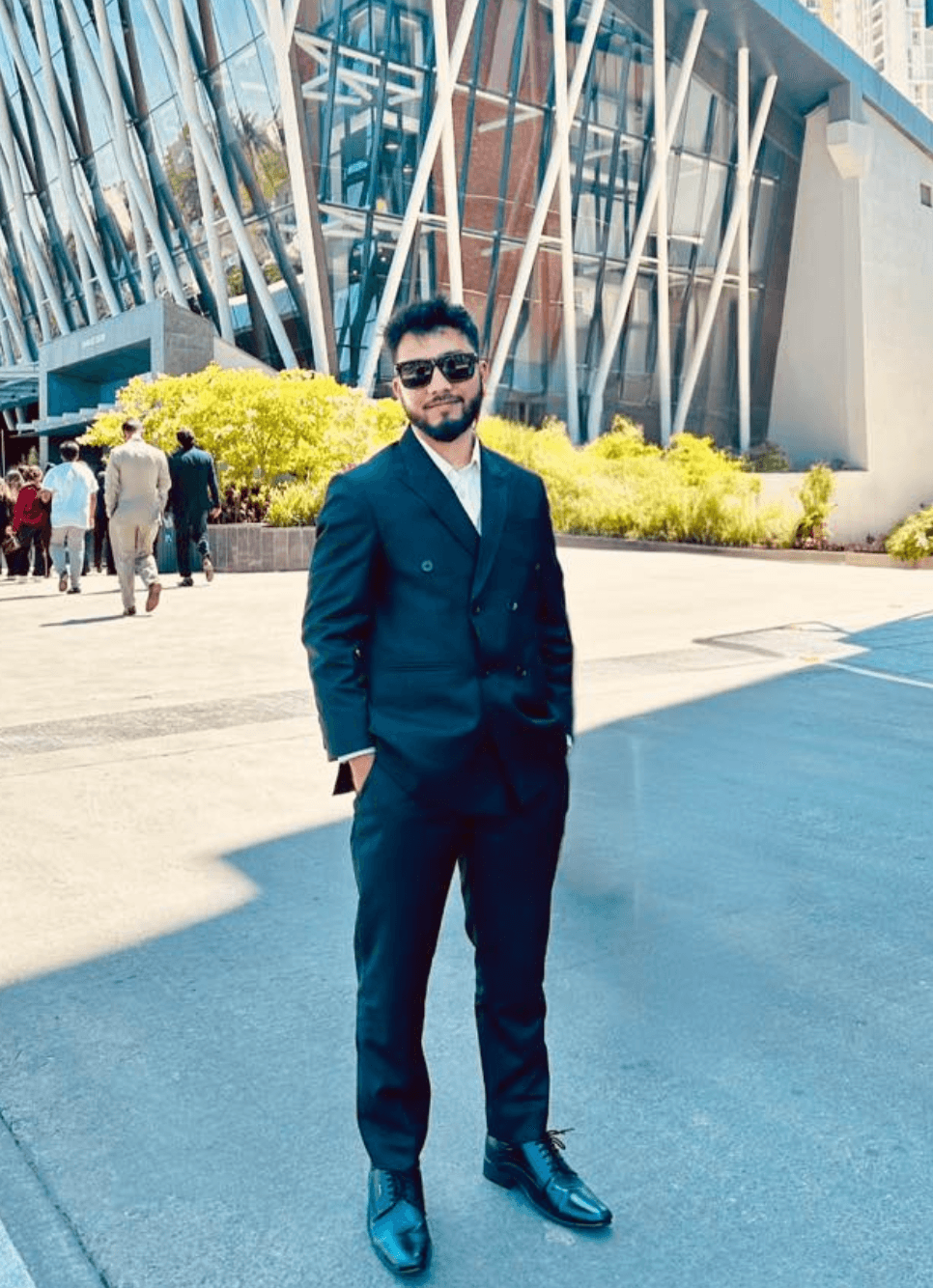 Dhiraj Thakur inspecting bag quality