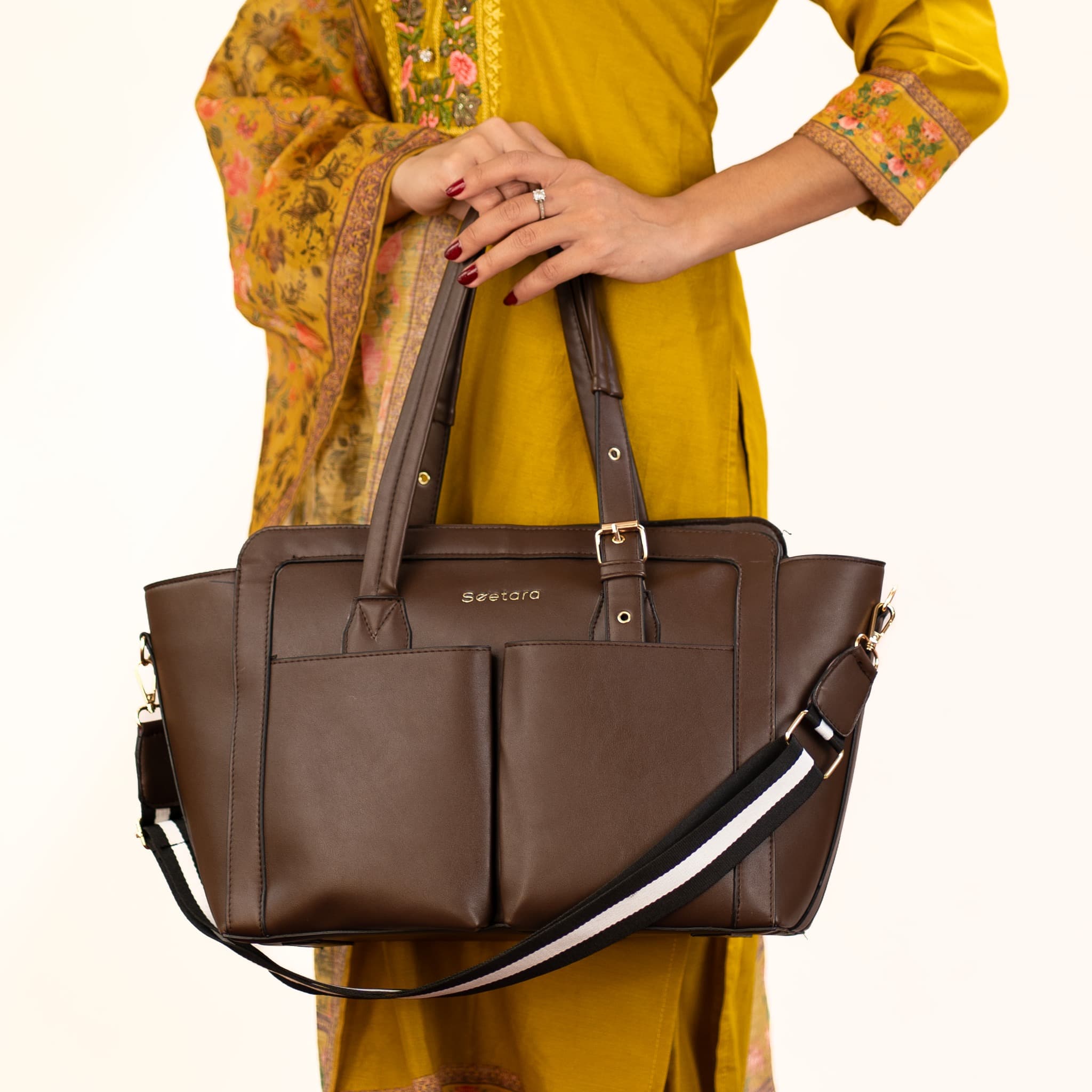 Seetara Premium Leather Bag